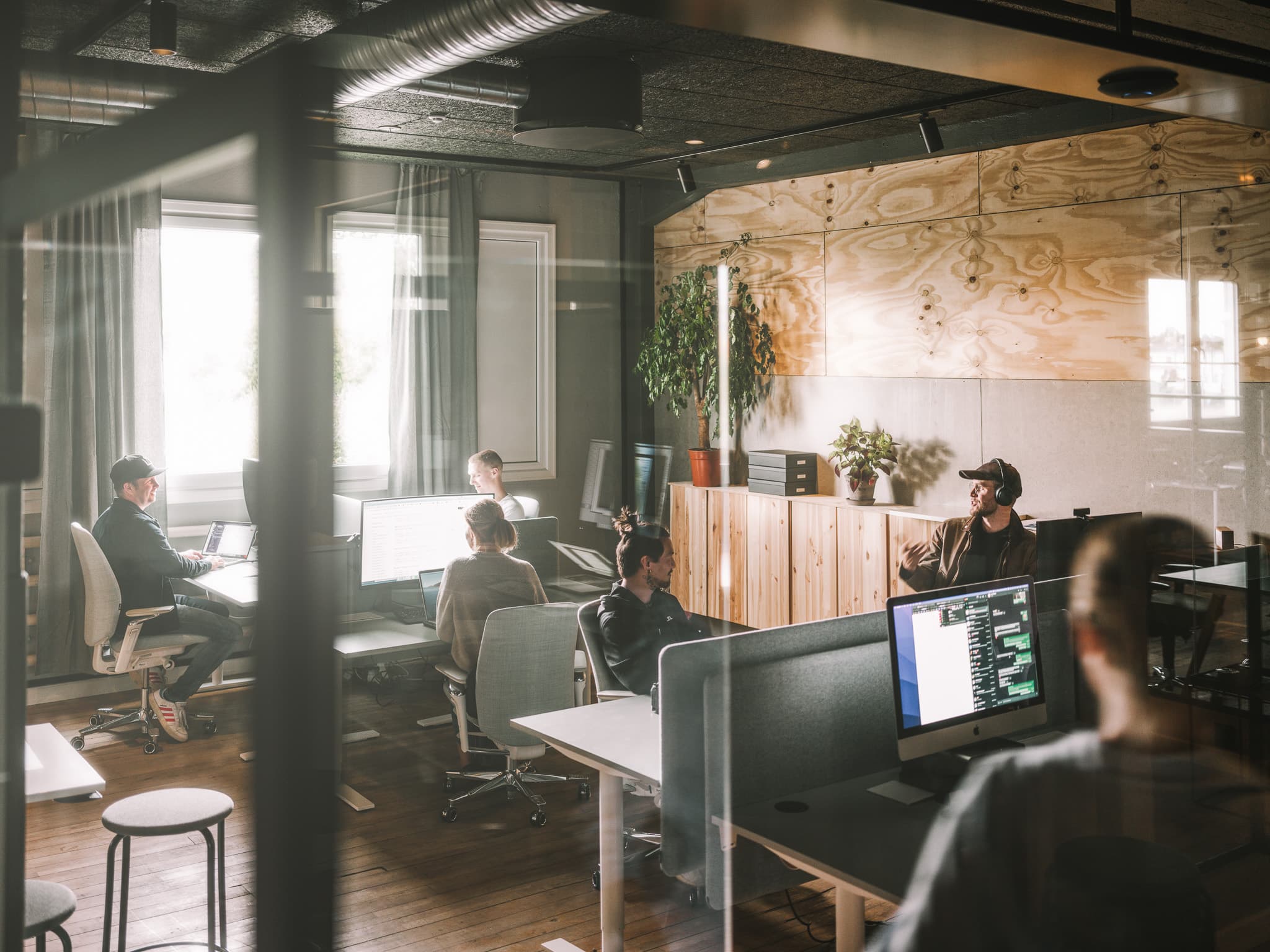 Flexibelt kontor i Falköping med moderna arbetsplatser