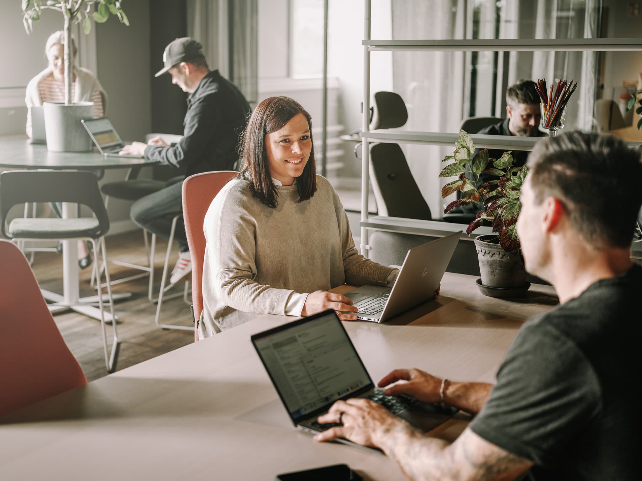 B6 Cowork focus room